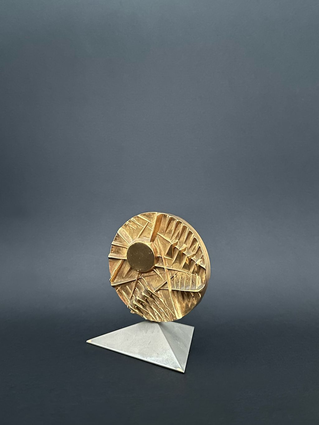 Arnaldo Pomodoro - Disco Per Tecno (1983-1984)
